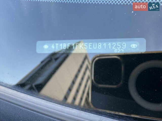 Серый Тойота Камри, объемом двигателя 2.49 л и пробегом 179 тыс. км за 12777 $, фото 29 на Automoto.ua