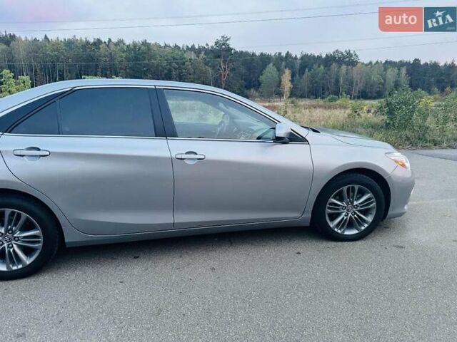 Сірий Тойота Камрі, об'ємом двигуна 2.49 л та пробігом 217 тис. км за 14200 $, фото 9 на Automoto.ua
