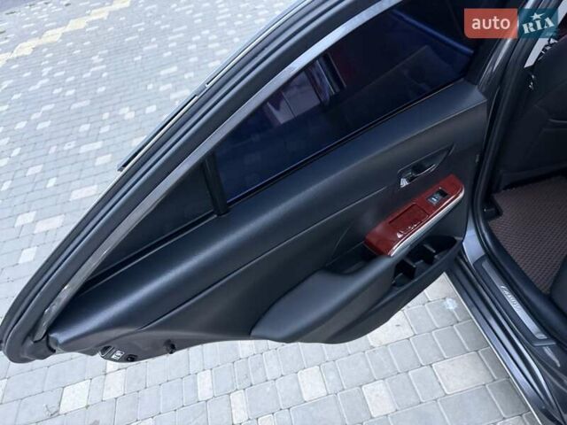 Сірий Тойота Камрі, об'ємом двигуна 2.5 л та пробігом 271 тис. км за 11900 $, фото 58 на Automoto.ua