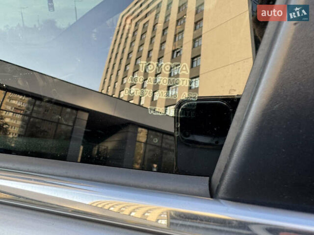 Серый Тойота Камри, объемом двигателя 2.49 л и пробегом 179 тыс. км за 12777 $, фото 37 на Automoto.ua