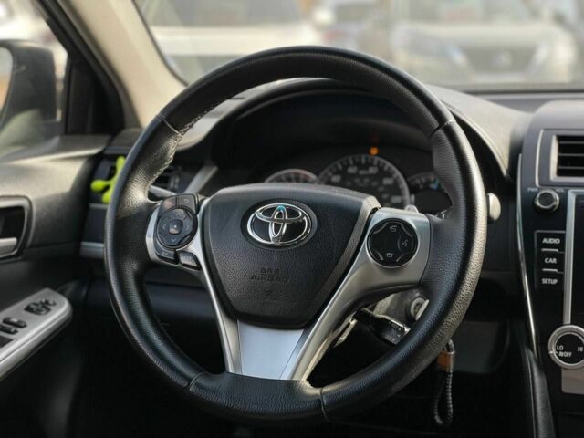 Сірий Тойота Камрі, об'ємом двигуна 2.5 л та пробігом 301 тис. км за 9900 $, фото 15 на Automoto.ua