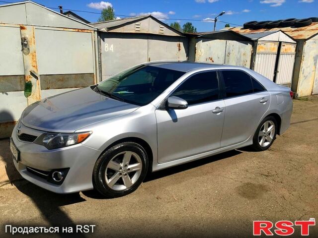 Сірий Тойота Камрі, об'ємом двигуна 2.5 л та пробігом 282 тис. км за 11420 $, фото 5 на Automoto.ua