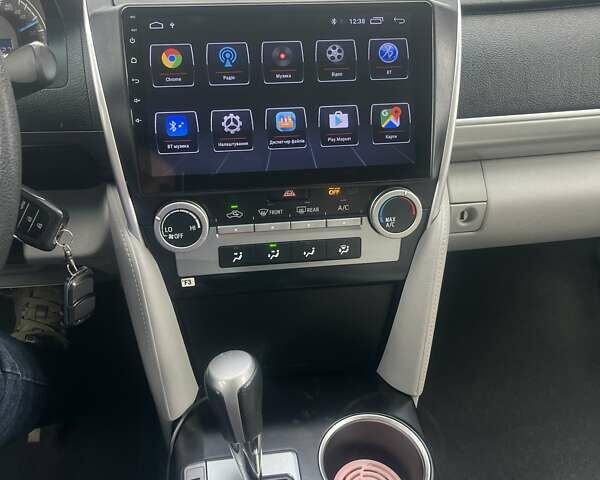 Сірий Тойота Камрі, об'ємом двигуна 2.49 л та пробігом 224 тис. км за 11900 $, фото 8 на Automoto.ua