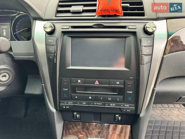 Серый Тойота Камри, объемом двигателя 2.49 л и пробегом 114 тыс. км за 17700 $, фото 22 на Automoto.ua