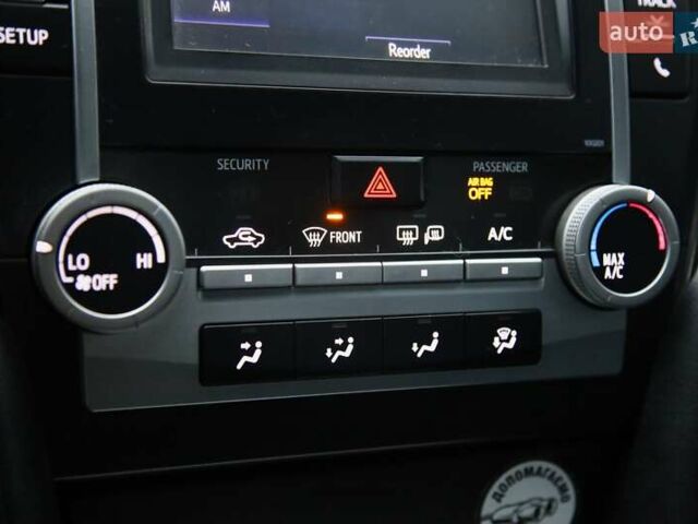 Сірий Тойота Камрі, об'ємом двигуна 2.49 л та пробігом 210 тис. км за 15500 $, фото 16 на Automoto.ua