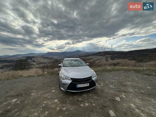 Сірий Тойота Камрі, об'ємом двигуна 2.49 л та пробігом 217 тис. км за 14200 $, фото 27 на Automoto.ua