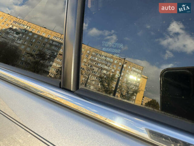 Серый Тойота Камри, объемом двигателя 2.49 л и пробегом 179 тыс. км за 12777 $, фото 28 на Automoto.ua