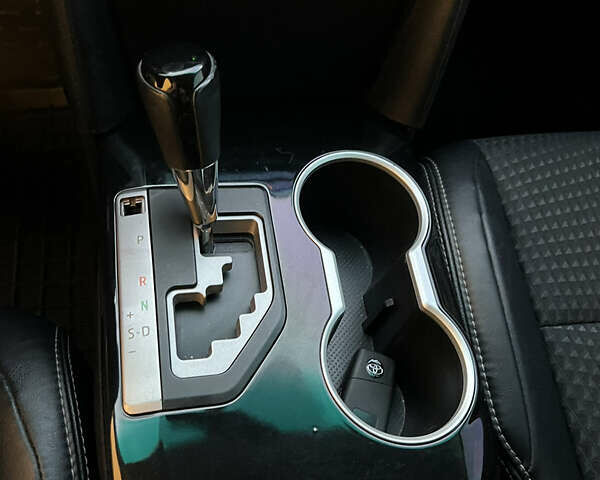 Сірий Тойота Камрі, об'ємом двигуна 2.49 л та пробігом 193 тис. км за 11200 $, фото 28 на Automoto.ua