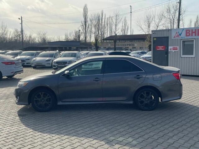 Сірий Тойота Камрі, об'ємом двигуна 2.5 л та пробігом 301 тис. км за 9900 $, фото 3 на Automoto.ua