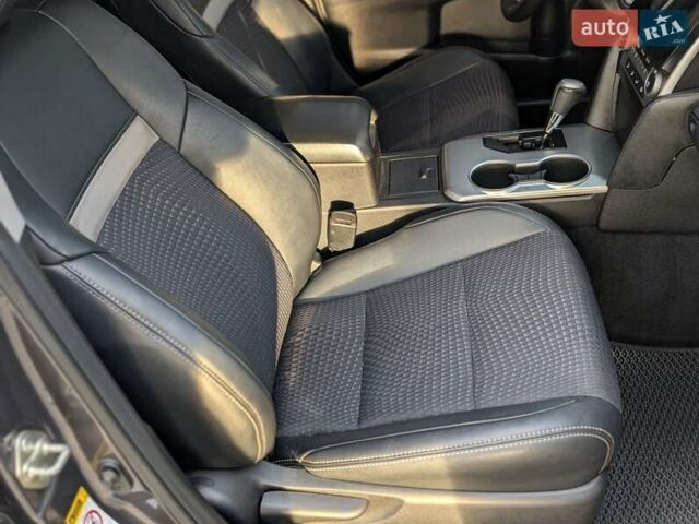 Тойота Камри 2014 в Коломые на Automoto.ua Серый Тойота Камри, объемом двигателя 2.5 л и пробегом 241 тыс. км за 10850 $, фото 13 на Automoto.ua