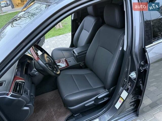 Сірий Тойота Камрі, об'ємом двигуна 2.5 л та пробігом 271 тис. км за 11900 $, фото 35 на Automoto.ua