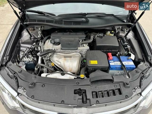 Серый Тойота Камри, объемом двигателя 2.49 л и пробегом 114 тыс. км за 17700 $, фото 42 на Automoto.ua