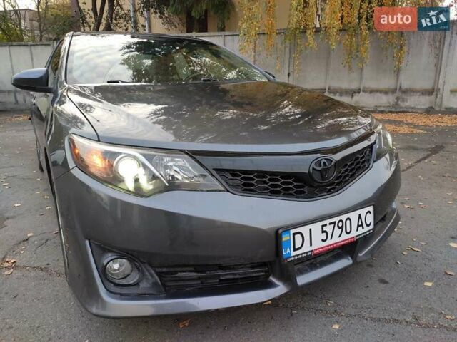 Сірий Тойота Камрі, об'ємом двигуна 2.5 л та пробігом 98 тис. км за 5900 $, фото 18 на Automoto.ua