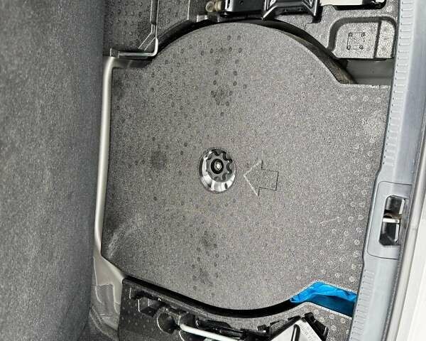 Серый Тойота Камри, объемом двигателя 2.49 л и пробегом 114 тыс. км за 17700 $, фото 14 на Automoto.ua