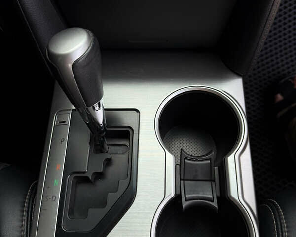 Серый Тойота Камри, объемом двигателя 2.49 л и пробегом 147 тыс. км за 13800 $, фото 38 на Automoto.ua