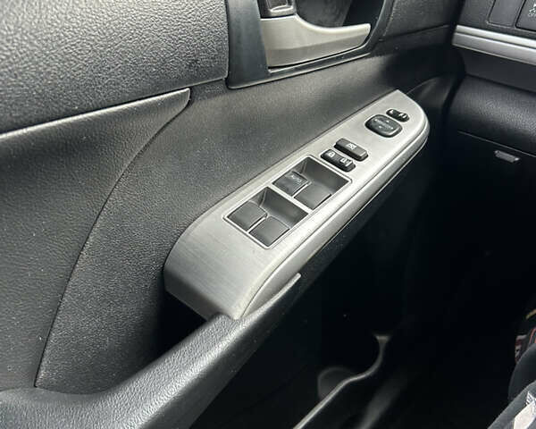 Сірий Тойота Камрі, об'ємом двигуна 2.5 л та пробігом 185 тис. км за 11300 $, фото 21 на Automoto.ua