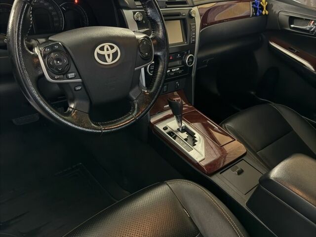 Тойота Камри 2014 в Киеве на Automoto.ua Серый Тойота Камри, объемом двигателя 0 л и пробегом 260 тыс. км за 12700 $, фото 6 на Automoto.ua