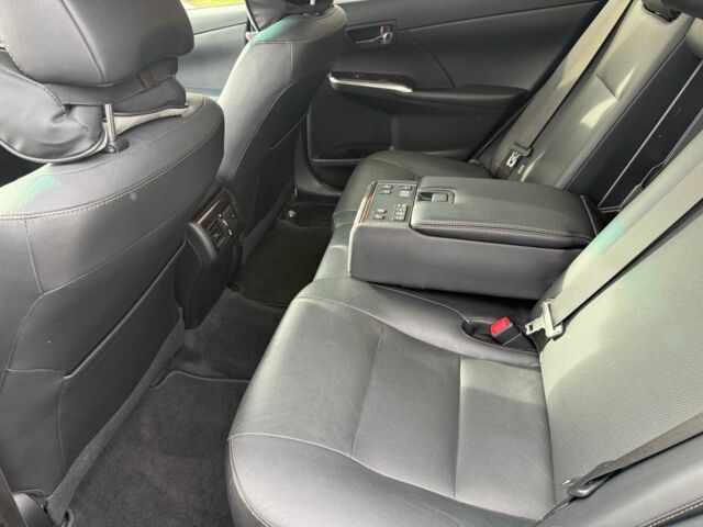 Серый Тойота Камри, объемом двигателя 2.5 л и пробегом 127 тыс. км за 17500 $, фото 8 на Automoto.ua