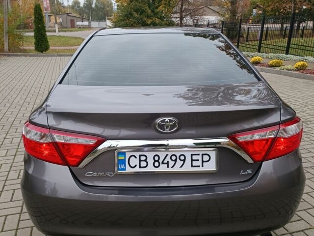 Серый Тойота Камри, объемом двигателя 2.5 л и пробегом 154 тыс. км за 13000 $, фото 6 на Automoto.ua