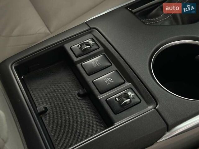 Тойота Камри 2015 в Одессе на Automoto.ua Серый Тойота Камри, объемом двигателя 2.5 л и пробегом 157 тыс. км за 13980 $, фото 27 на Automoto.ua