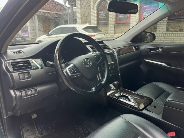 Тойота Камри 2015 в Белой Церкве на Automoto.ua Серый Тойота Камри, объемом двигателя 2.5 л и пробегом 307 тыс. км за 16500 $, фото 9 на Automoto.ua