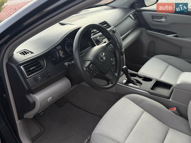 Тойота Камри 2015 в Житомире на Automoto.ua Серый Тойота Камри, объемом двигателя 2.5 л и пробегом 158 тыс. км за 12900 $, фото 23 на Automoto.ua