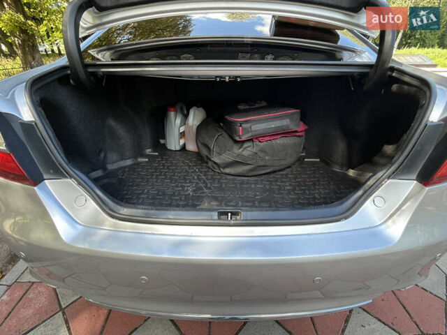 Серый Тойота Камри, объемом двигателя 2.49 л и пробегом 245 тыс. км за 15400 $, фото 17 на Automoto.ua