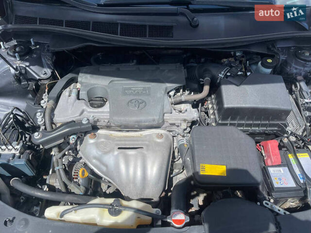 Серый Тойота Камри, объемом двигателя 2.49 л и пробегом 138 тыс. км за 11700 $, фото 19 на Automoto.ua
