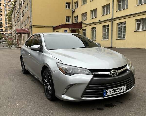 Серый Тойота Камри, объемом двигателя 2.49 л и пробегом 167 тыс. км за 13100 $, фото 1 на Automoto.ua