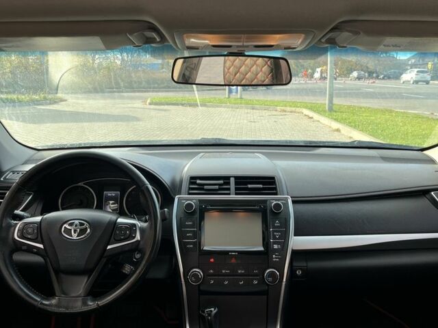 Тойота Камри 2015 в Виннице на Automoto.ua Серый Тойота Камри, объемом двигателя 2.5 л и пробегом 130 тыс. км за 13500 $, фото 8 на Automoto.ua