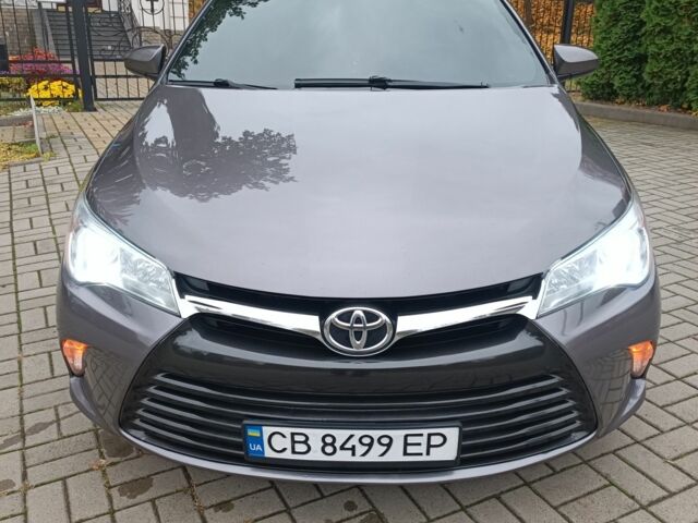 Серый Тойота Камри, объемом двигателя 2.5 л и пробегом 154 тыс. км за 13000 $, фото 3 на Automoto.ua