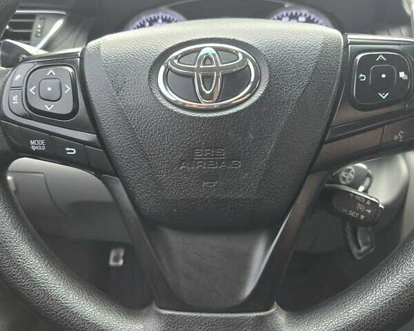 Серый Тойота Камри, объемом двигателя 2.5 л и пробегом 211 тыс. км за 12600 $, фото 20 на Automoto.ua