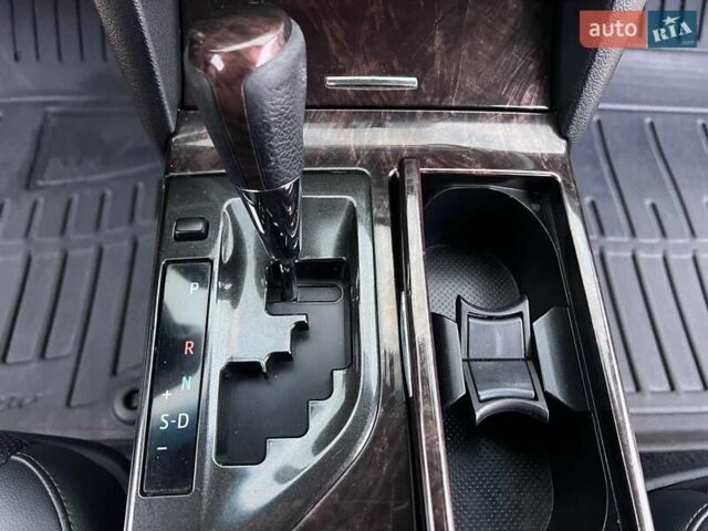 Серый Тойота Камри, объемом двигателя 2.49 л и пробегом 215 тыс. км за 15300 $, фото 31 на Automoto.ua