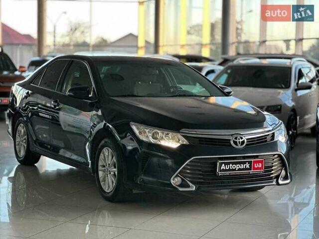 Тойота Камри 2015 в Одессе на Automoto.ua Серый Тойота Камри, объемом двигателя 2.5 л и пробегом 180 тыс. км за 16480 $, фото 2 на Automoto.ua