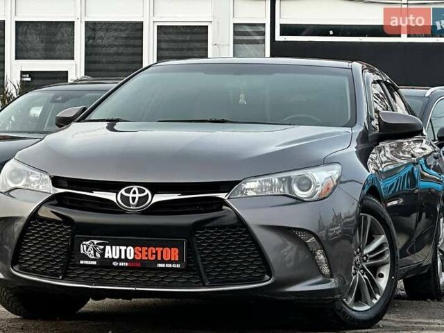 Серый Тойота Камри, объемом двигателя 2.5 л и пробегом 161 тыс. км за 13300 $, фото 1 на Automoto.ua