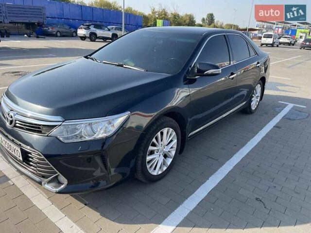 Серый Тойота Камри, объемом двигателя 2.49 л и пробегом 247 тыс. км за 19300 $, фото 7 на Automoto.ua