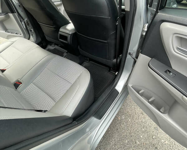 Серый Тойота Камри, объемом двигателя 2.49 л и пробегом 125 тыс. км за 15500 $, фото 9 на Automoto.ua