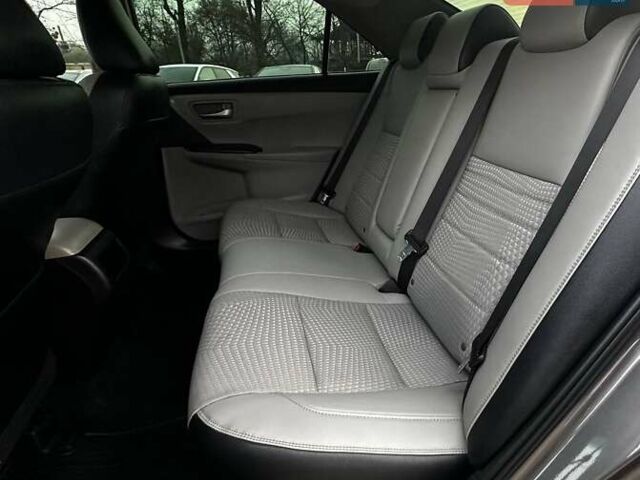 Серый Тойота Камри, объемом двигателя 2.5 л и пробегом 161 тыс. км за 13300 $, фото 13 на Automoto.ua