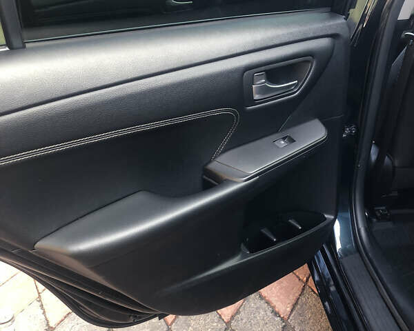 Серый Тойота Камри, объемом двигателя 2.5 л и пробегом 135 тыс. км за 16500 $, фото 14 на Automoto.ua