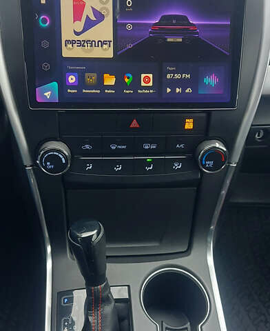 Серый Тойота Камри, объемом двигателя 2.49 л и пробегом 178 тыс. км за 14000 $, фото 8 на Automoto.ua