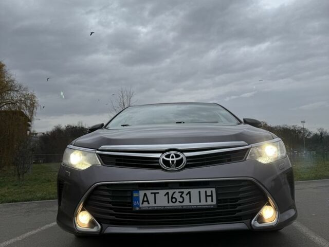 Серый Тойота Камри, объемом двигателя 2.5 л и пробегом 127 тыс. км за 17500 $, фото 6 на Automoto.ua