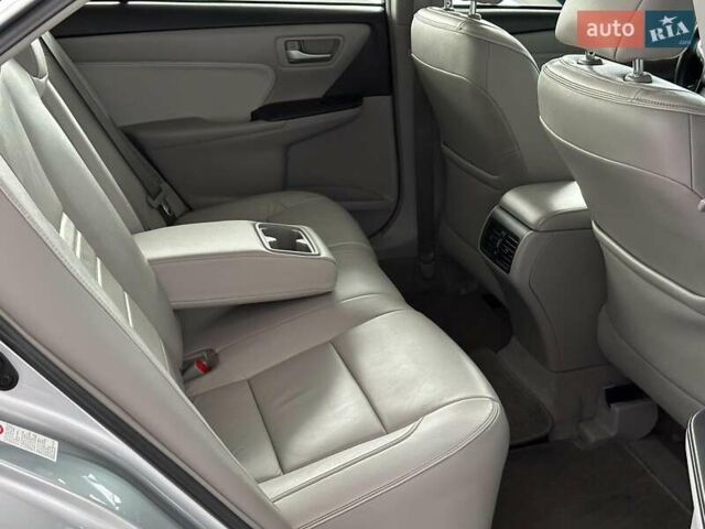 Тойота Камри 2015 в Одессе на Automoto.ua Серый Тойота Камри, объемом двигателя 2.5 л и пробегом 157 тыс. км за 13980 $, фото 19 на Automoto.ua