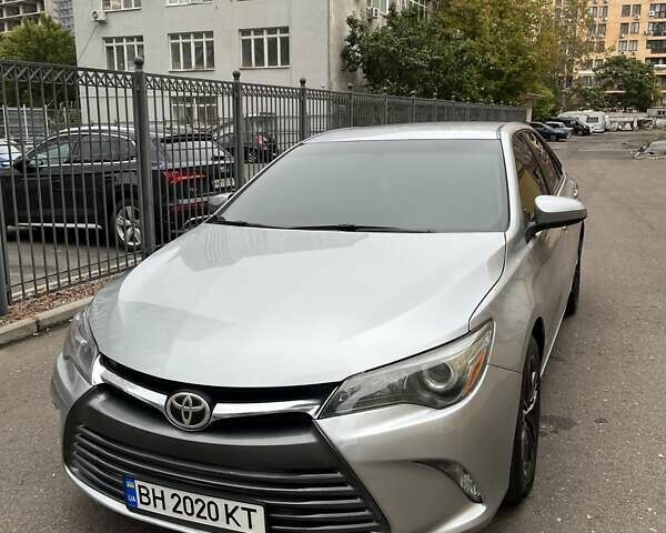 Серый Тойота Камри, объемом двигателя 2.49 л и пробегом 167 тыс. км за 13100 $, фото 2 на Automoto.ua