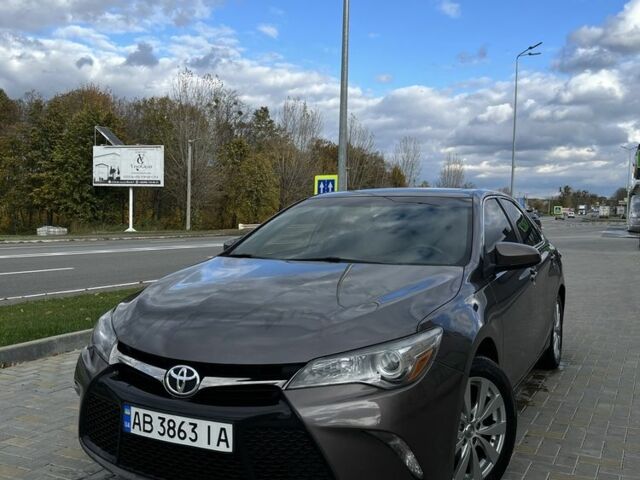 Тойота Камри 2015 в Виннице на Automoto.ua Серый Тойота Камри, объемом двигателя 2.5 л и пробегом 130 тыс. км за 13500 $, фото 1 на Automoto.ua