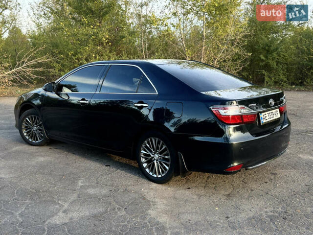 Серый Тойота Камри, объемом двигателя 2.49 л и пробегом 200 тыс. км за 18500 $, фото 3 на Automoto.ua