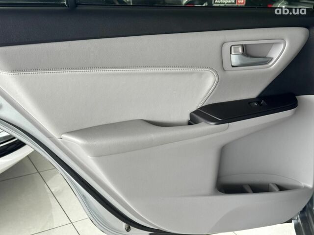 Тойота Камри 2015 в Одессе на Automoto.ua Серый Тойота Камри, объемом двигателя 2.5 л и пробегом 157 тыс. км за 13980 $, фото 18 на Automoto.ua
