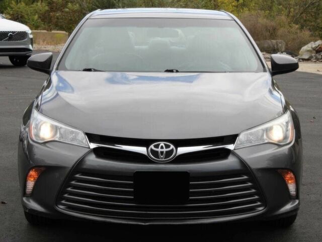 Тойота Камри 2015 в Житомире на Automoto.ua Серый Тойота Камри, объемом двигателя 2.5 л и пробегом 77 тыс. км за 8000 $, фото 1 на Automoto.ua