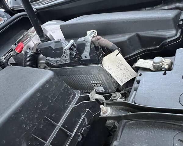 Серый Тойота Камри, объемом двигателя 2.49 л и пробегом 215 тыс. км за 15300 $, фото 14 на Automoto.ua