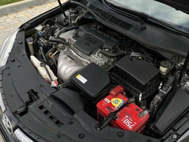 Тойота Камри 2015 в Виннице на Automoto.ua Серый Тойота Камри, объемом двигателя 2.5 л и пробегом 130 тыс. км за 13500 $, фото 17 на Automoto.ua