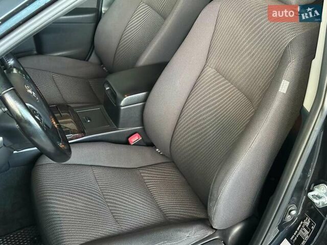 Тойота Камри 2015 в Одессе на Automoto.ua Серый Тойота Камри, объемом двигателя 2.5 л и пробегом 180 тыс. км за 16480 $, фото 12 на Automoto.ua